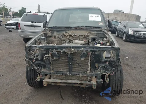 2002 Toyota 4Runner Sr5 V6 z USA, uszkodzony, nr VIN JT3HN86R820381533